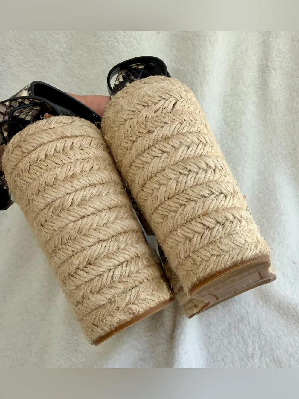 Marc Fisher Abacia Taupe Snakeskin Print Leather Platform Jute Wedge Heels 9.5